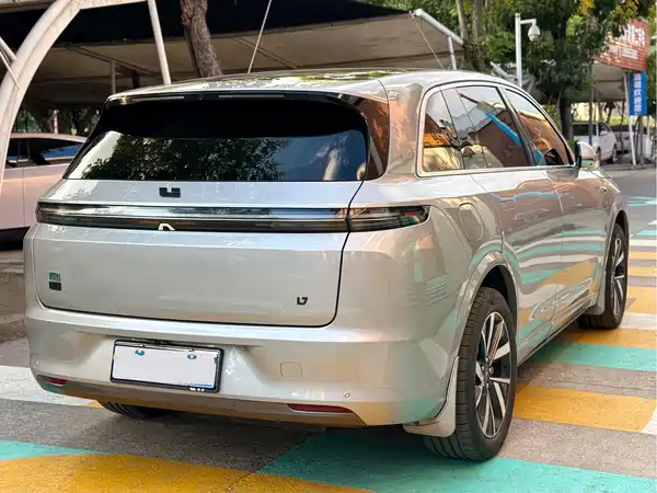 Li Auto L7 2023, фото 9