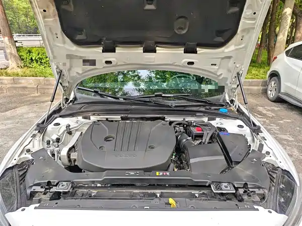 Volvo V60 2022, фото 10