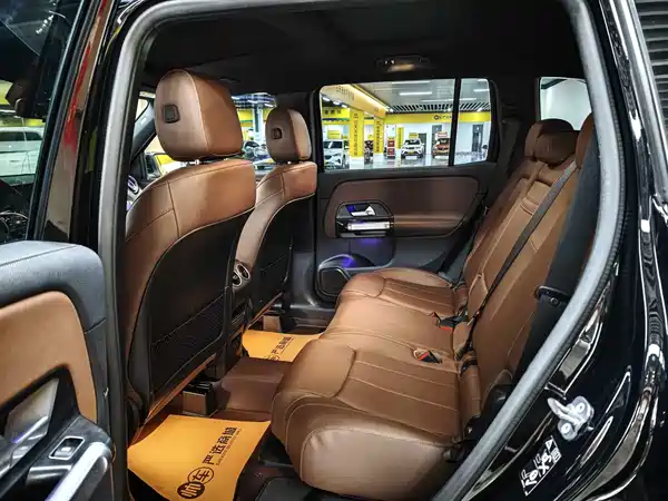 Mercedes-Benz GLB 2023, фото 9