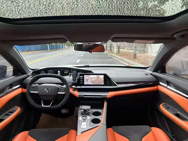 Changan UNI-V 2022, фото 8