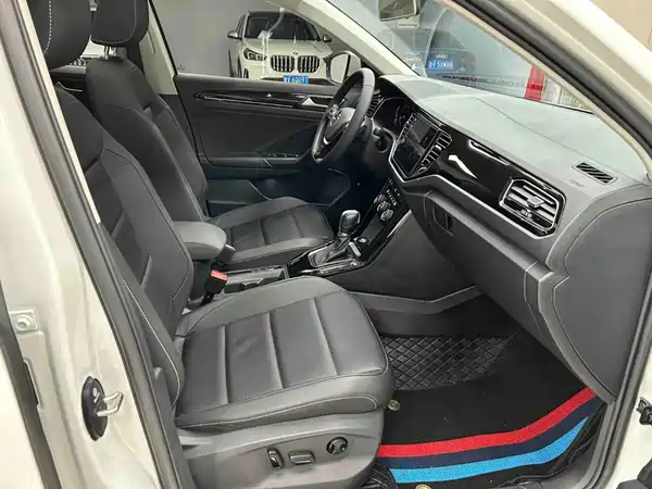 Volkswagen T-ROC 2022, фото 13
