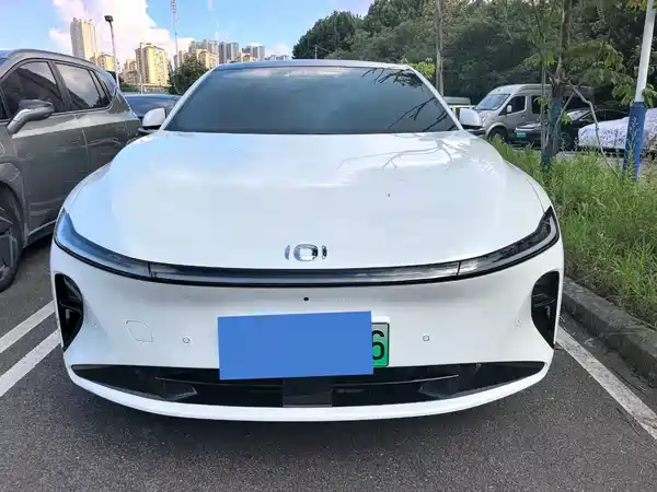 Changan Qiyuan A07 2025, фото 2