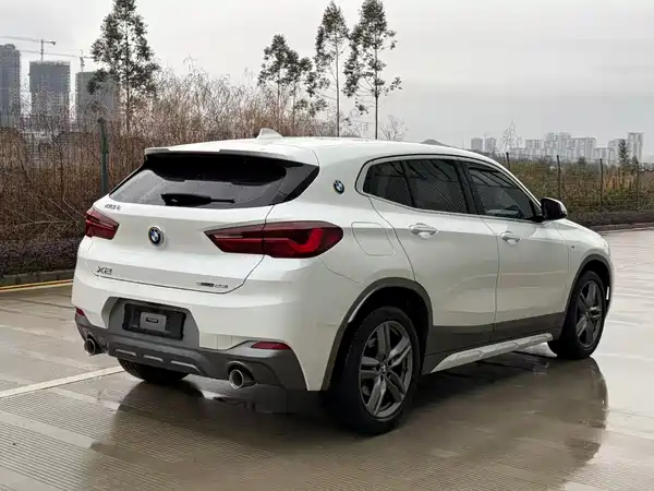 BMW X2 2022, фото 7