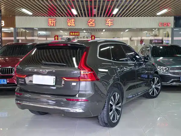 Volvo XC60 PHEV 2022, фото 6