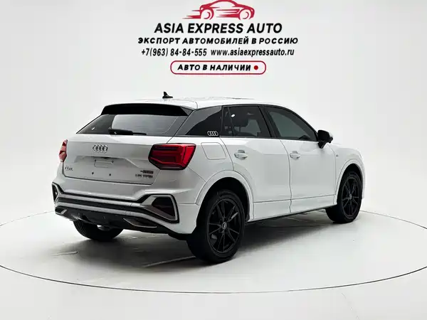 Audi Q2L 2022, фото 4
