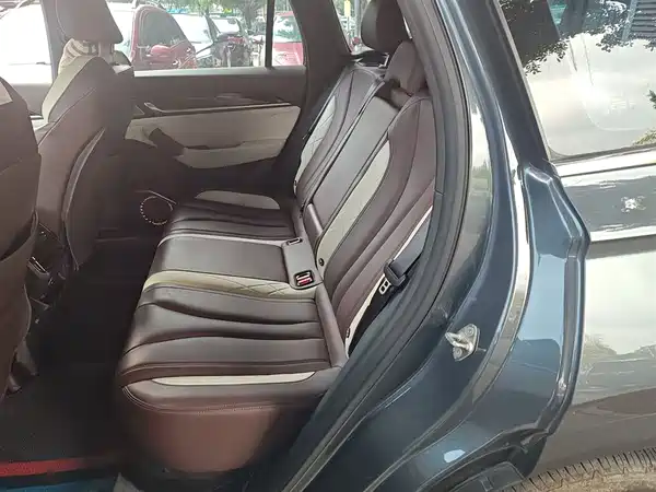 Geely Monjaro 2024, фото 12