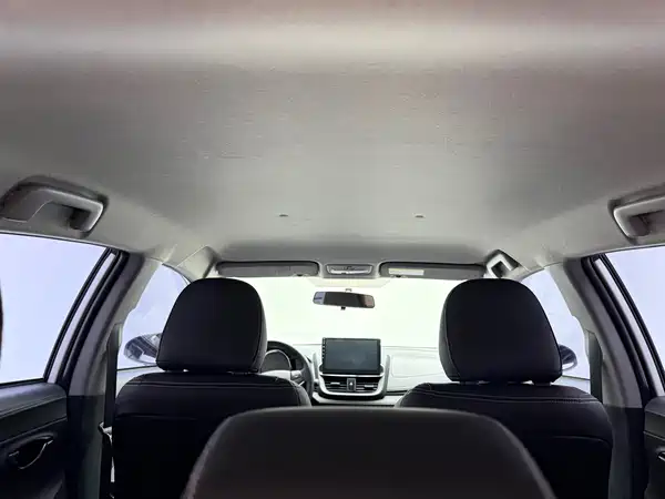Toyota Yaris 2022, фото 26