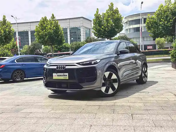 Audi Q6L e-tron 2025