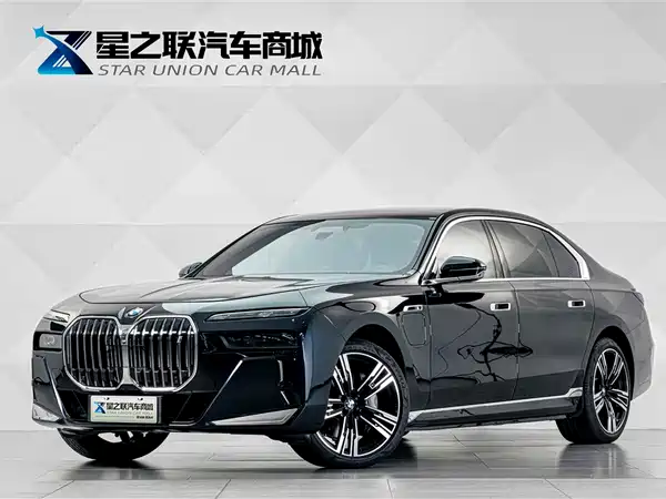 BMW i7 2023