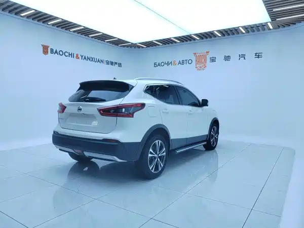 Nissan Qashqai 2022, фото 2
