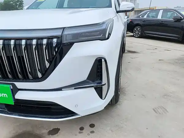 Geely Boyue L 2025, фото 23