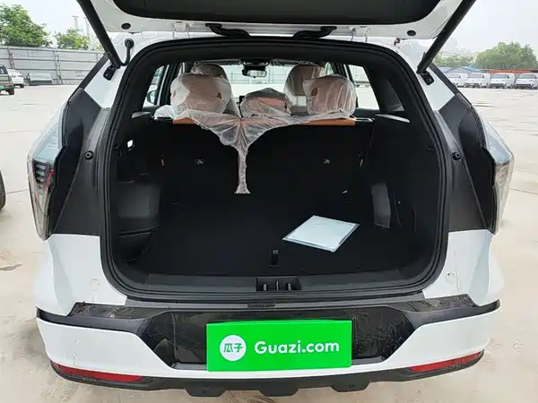 Geely Boyue L 2025, фото 18