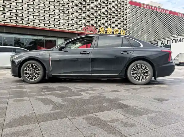 Hongqi H5 2023, фото 13