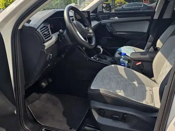 Volkswagen Tayron 2023, фото 4