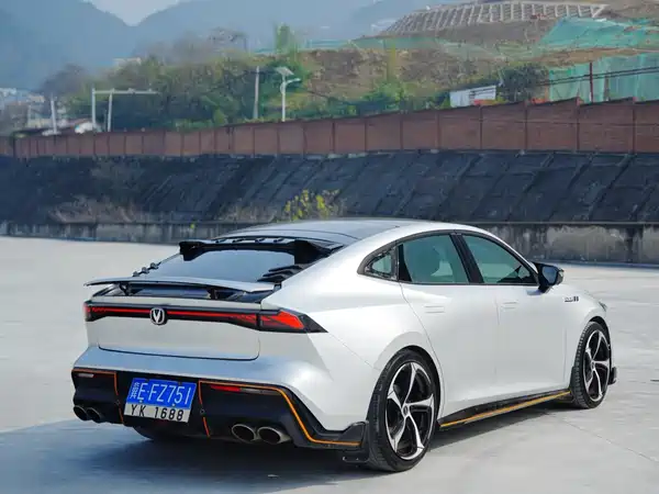 Changan UNI-V 2022, фото 9