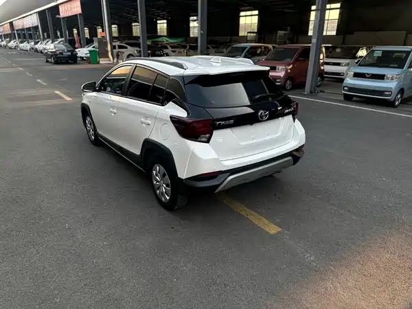 Toyota Yaris 2022, фото 19