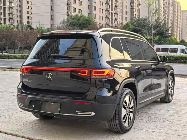 Mercedes-Benz EQB 2022, фото 9