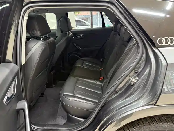 Audi Q2L 2022, фото 18