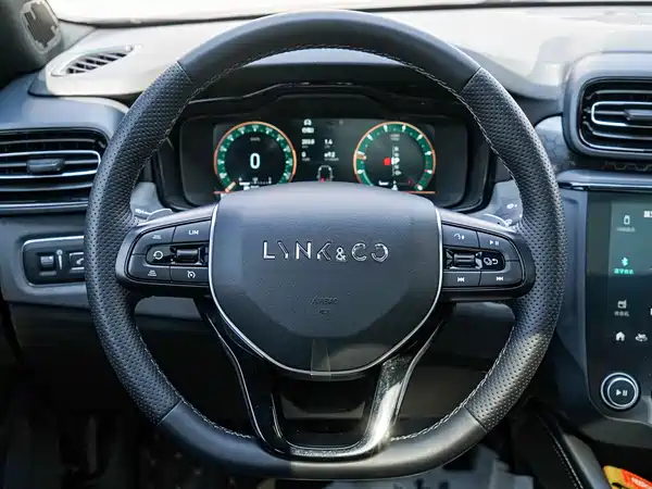 Lynk & Co 03 2021, фото 12