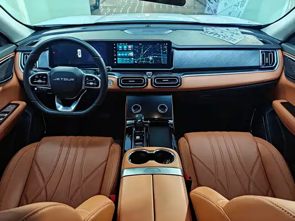 Jetour X70 PLUS 2025, фото 13