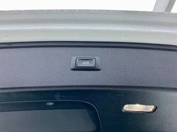 Audi Q5L 2022, фото 10