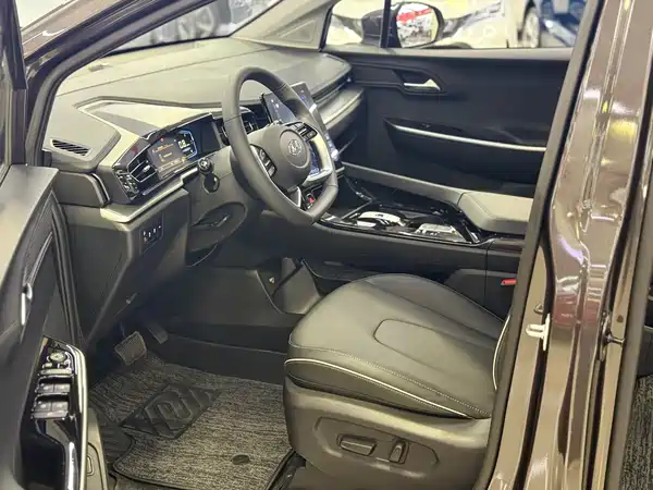 Hyundai Custin 2024, фото 4