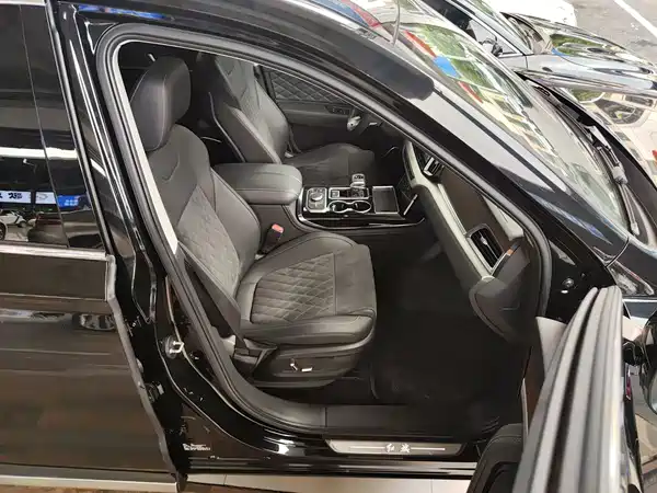 Hongqi HS7 2021, фото 25