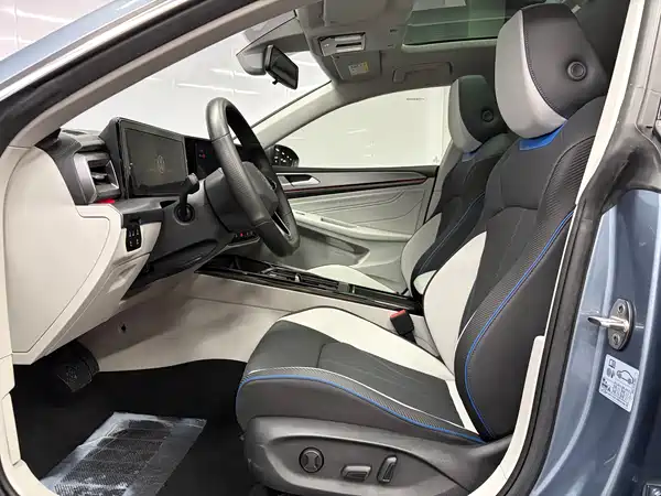 Volkswagen Lamando 2022, фото 4