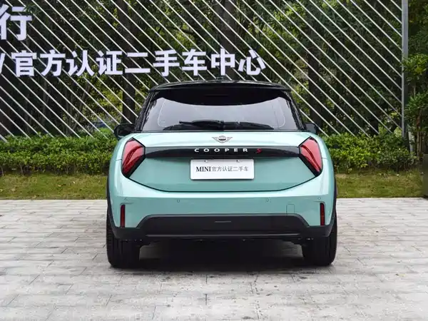 MINI 2025, фото 3