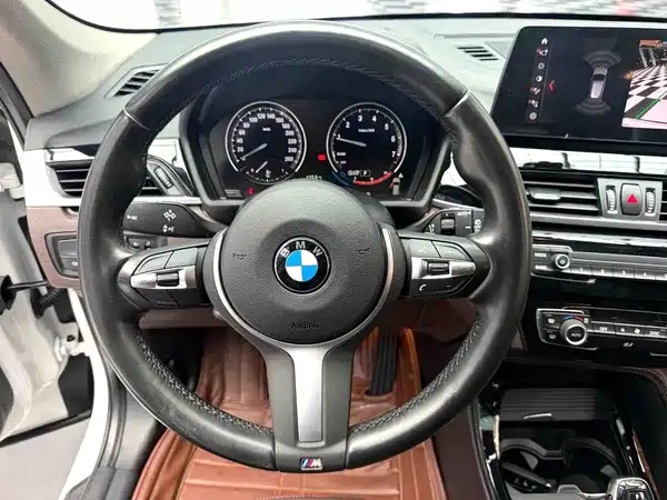 BMW X1 2022, фото 8