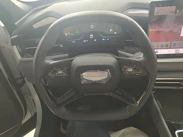 Geely Boyue 2026, фото 10
