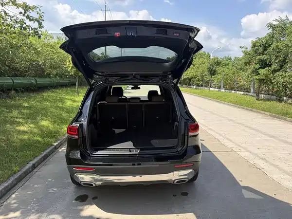 Mercedes-Benz GLB 2023, фото 14