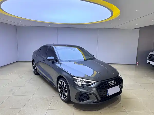 Audi A3 2022, фото 3