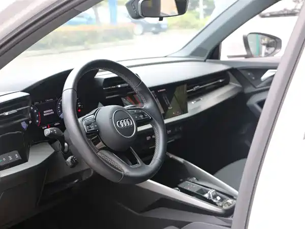 Audi A3 2023, фото 9