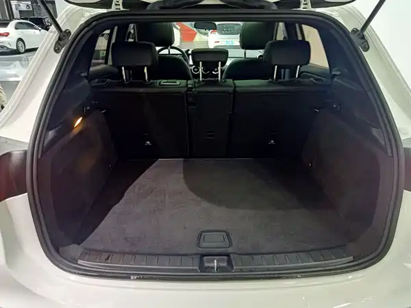 Mercedes-Benz GLA 2023, фото 21