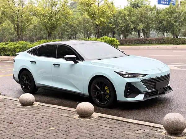 Changan UNI-V 2022