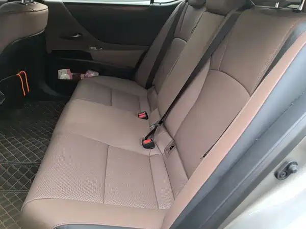 Lexus ES 2024, фото 14
