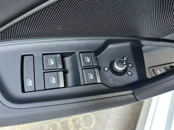 Audi A3 2023, фото 13