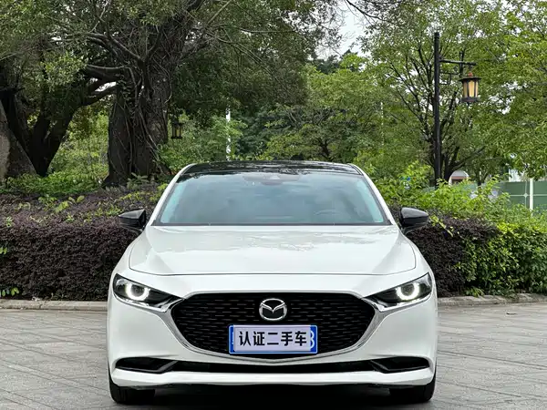 Mazda 3 2023, фото 2