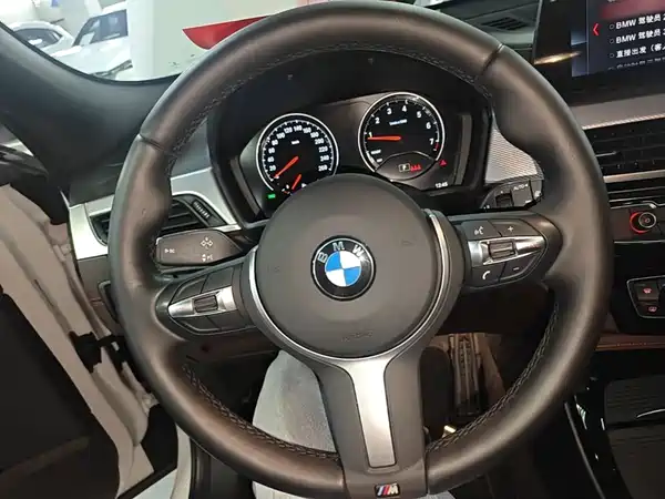 BMW X2 2022, фото 10