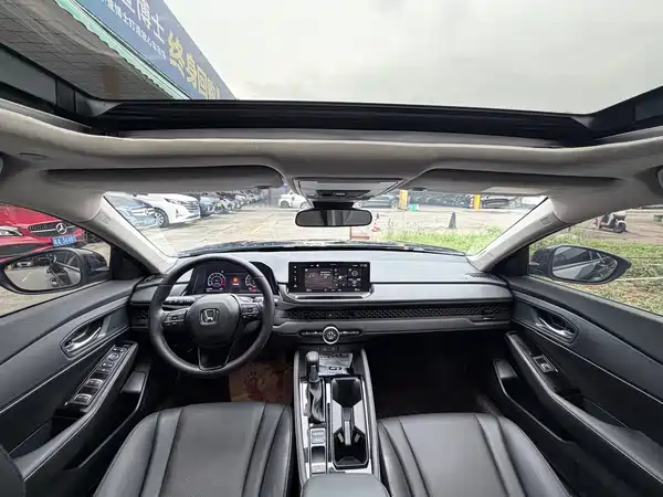 Honda Accord 2025, фото 4
