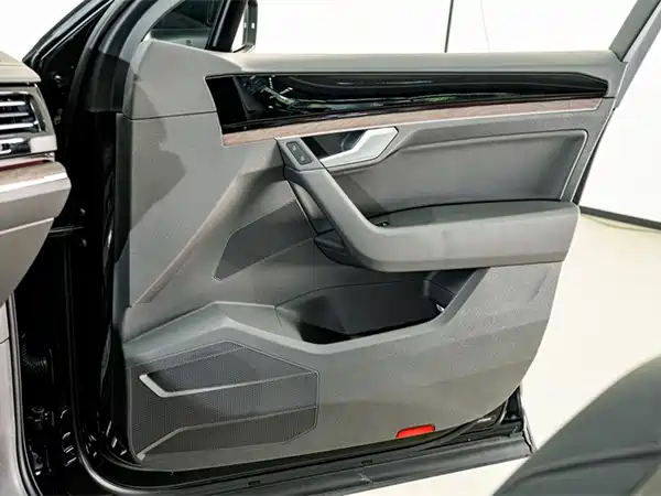 Volkswagen Touareg 2022, фото 18