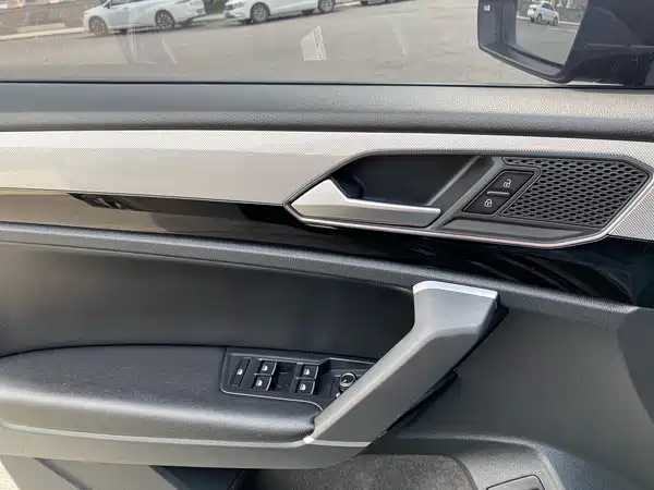 Volkswagen Tayron 2022, фото 17