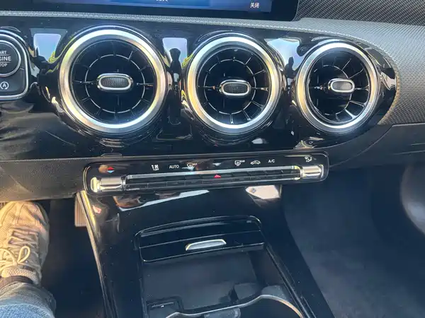 Mercedes-Benz A-Class 2023, фото 10