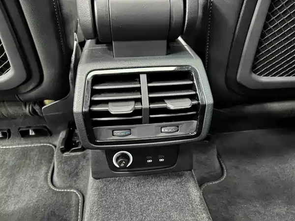 Audi Q3 2023, фото 15