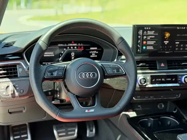 Audi S4 2022, фото 12