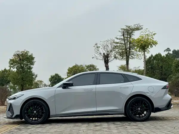 Changan UNI-V 2022, фото 6