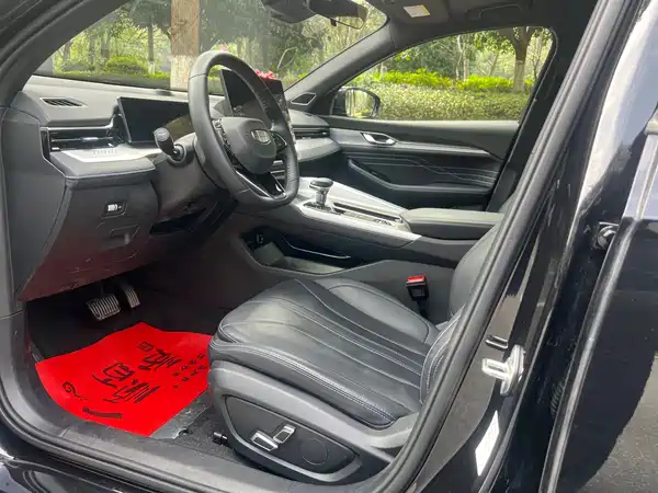Geely Preface 2025, фото 8