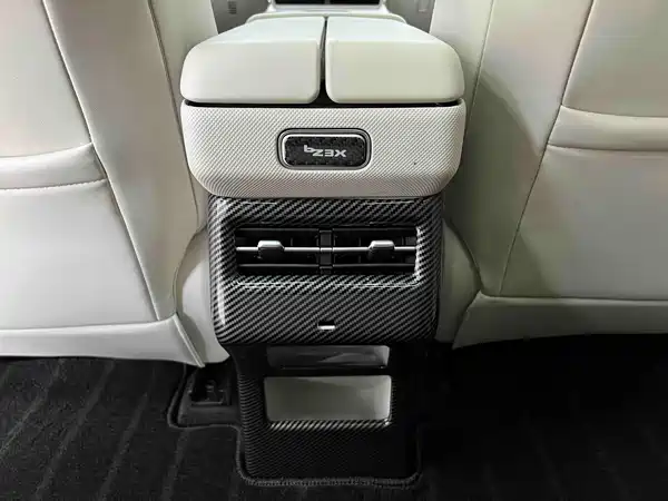 Toyota bZ3X 2025, фото 15