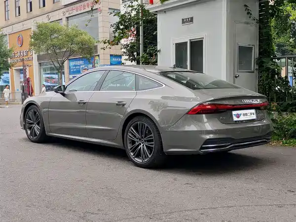 Audi A7 2023, фото 4